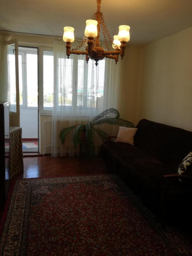 Sara Apartman Târgu-Mureş Εξωτερικό φωτογραφία